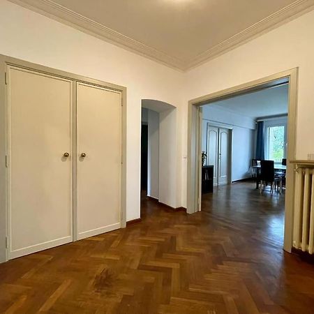Spacious Apartment Next To Parc Du Cinquantenaire Брюксел Екстериор снимка