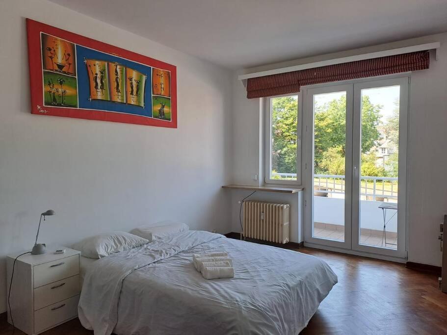Spacious Apartment Next To Parc Du Cinquantenaire Брюксел Екстериор снимка